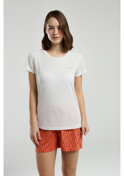 Kadın Beyaz Bisiklet Yaka Kısa Kol Şortlu Pijama Takım fırsatları