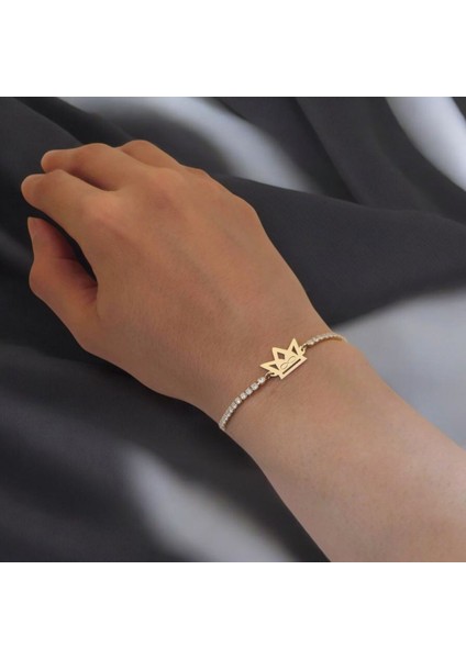 Sonsuz Aşk Temalı Beyaz Taş Detaylı Taç Motifli 14 Ayar Altın Plakalı Hediye Bileklik-471SEMBOL indirimleri