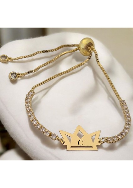C Harfine Özel 14 Ayar Altın Plakalı Beyaz Taş Detaylı Taç Motifli Hediye Bileklik-471Harf fiyatları
