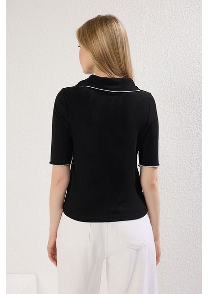Siyah Yaka Detaylı Regular Kalıp Örme Bluz modelleri