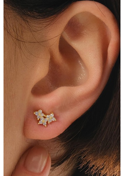 Üçlü Çiçek Altın Kaplama Mini Gümüş Küpe 7381