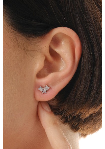 Üçlü Çiçek Rodyumlu Mini Gümüş Küpe 7380