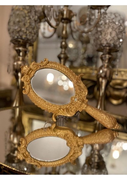 El Aynası , Duvar Askısı Ayna