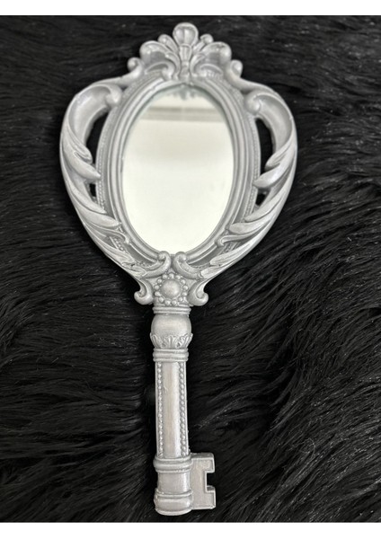 Gösterişli El Aynası Gümüş Rengi Modern Tasarım