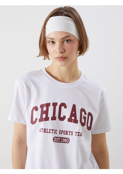 Yeni Sezon Bisiklet Yaka Chicago Baskili Kadin Tisort - S5Q967Z8