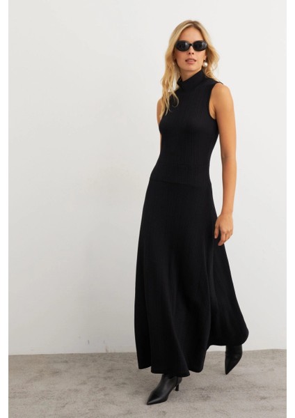 Kadın Siyah Basic Maxi Elbise TF29 indirimleri