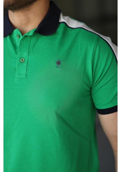 Erkek Polo Yaka Yeşil Şerit Detaylı Regular Fit Tişört - 2530 modelleri