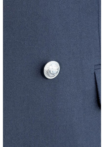 Gümüş Renk Metal Düğmeli Slim Fit Kruvaze Lacivert Erkek Takım Elbise – Wessi