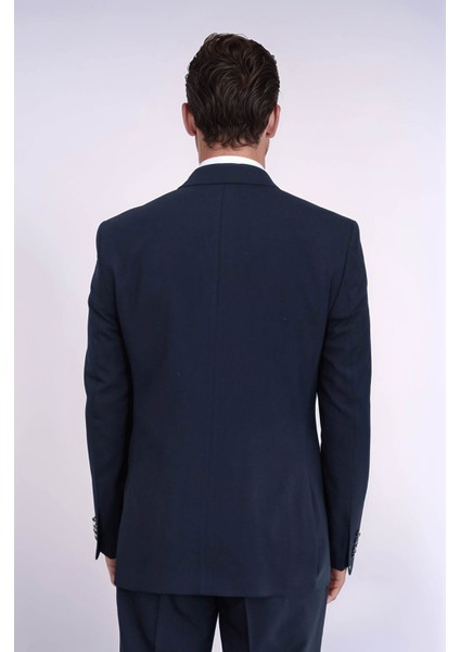 Gümüş Renk Metal Düğmeli Slim Fit Kruvaze Lacivert Erkek Takım Elbise – Wessi