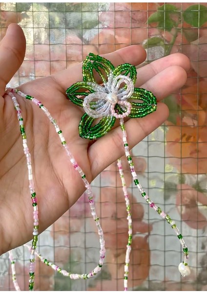 Winx Flora Tema Çiçek Kolye