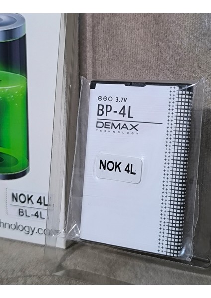 Nokia E61 E63 E90 E95 E71 6650F N97 N810 E72 E52 Bp-4l Batarya Pil 1500MAH 3.7V modelleri