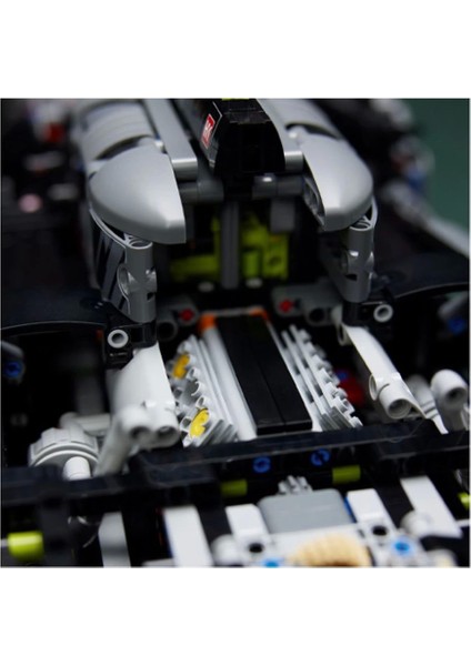 Technic Peugeot 9x8 24H Le Mans Hybrid Hypercar 42156 - 18+ Model Yapım Seti (1775 Pr) indirimleri