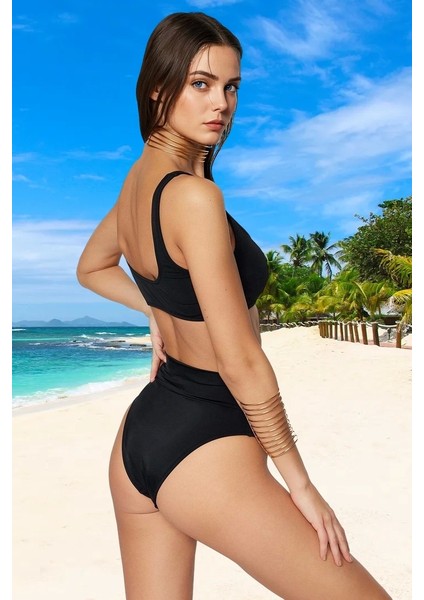 Desenli Bikini Takımı Özel Tasarım Ergonomik Kesim Hızlı Kuruyan Şık Detaylı Su Sporları Için modelleri