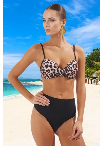 Desenli Bikini Takımı Premium Kalite Yüksek Konfor Esnek Kumaş Su Sporları Için Ergonomik Kesim