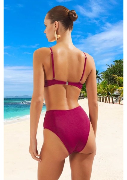 Desenli Üçgen Bikini Takımı Ergonomik Kesim Hızlı Kuruyan Premium Kalite Su Sporları Için modelleri