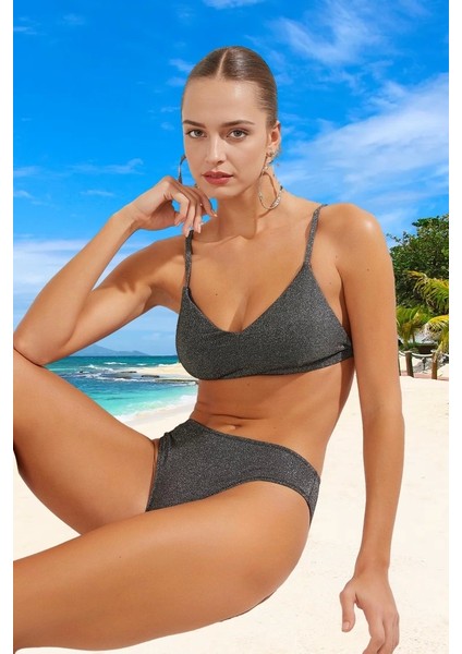 Simli Bikini Takımı Su Sporları Için Esnek Kumaş Yaz Koleksiyonu Klora Dayanıklı fiyatları