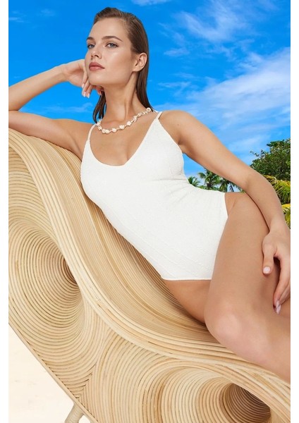 V Yaka Mayo Deniz Kıyafeti Premium Kalite Yüzme Yüksek Konfor Klora Dayanıklı fiyatları