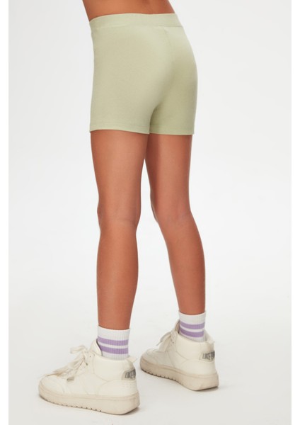 Açık Çağla Yeşil Basic Kız Çocuk Dans Şort fırsatları