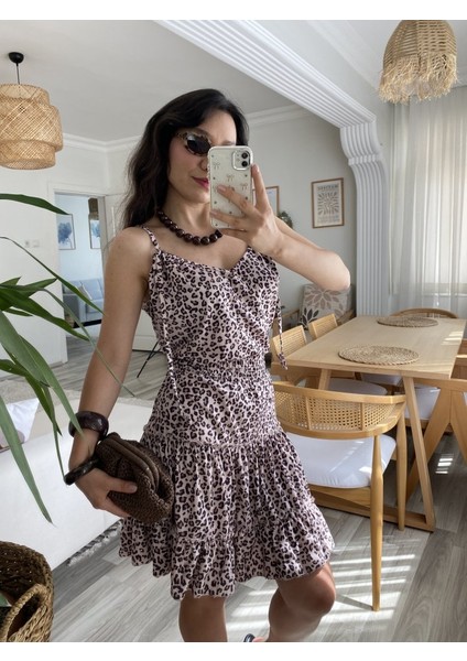 Kadın Askılı V Yaka Beli Pileli Leopar Desen Eteği Fırfırlı Süprem Elbise