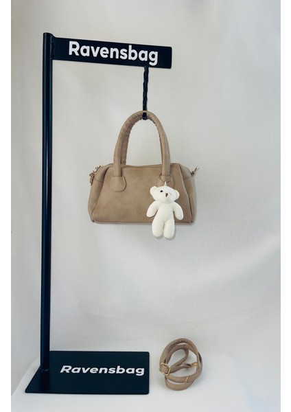 Ayıcıklı El ve Omuz Kadın Çanta