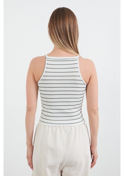 Çizgili Halka Detaylı Halter Yaka Body fırsatları