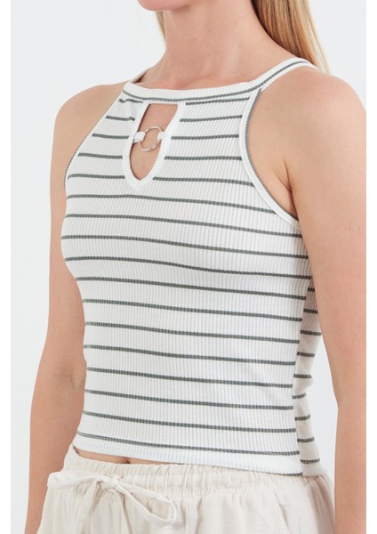 Çizgili Halka Detaylı Halter Yaka Body indirimleri