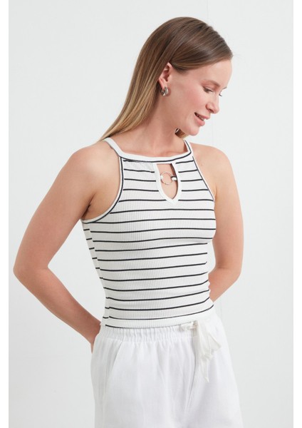 Çizgili Halka Detaylı Halter Yaka Body modelleri