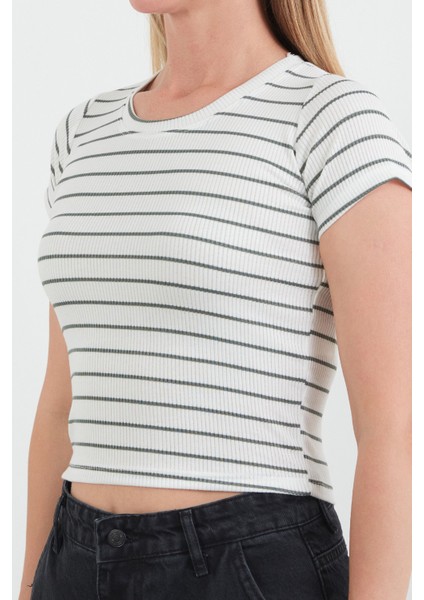 Çizgili Fitilli Tişört indirimleri