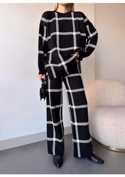 Ekoseli Triko Takım Siyahbeyaz modelleri