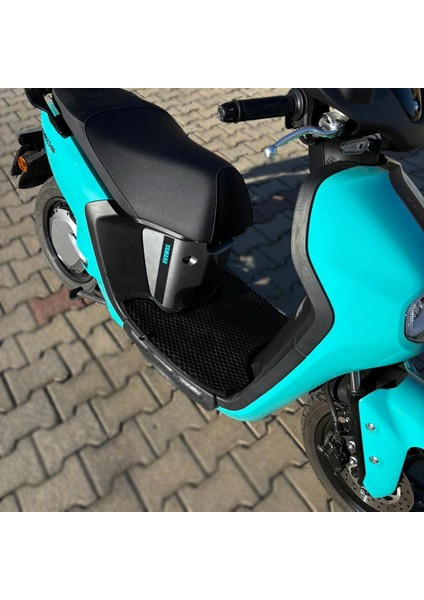 Yamaha Neos Motor 3D Havuzlu Paspas Siyah Neo's