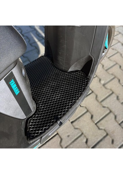 Yamaha Neos Motor 3D Havuzlu Paspas Siyah Neo's fiyatları