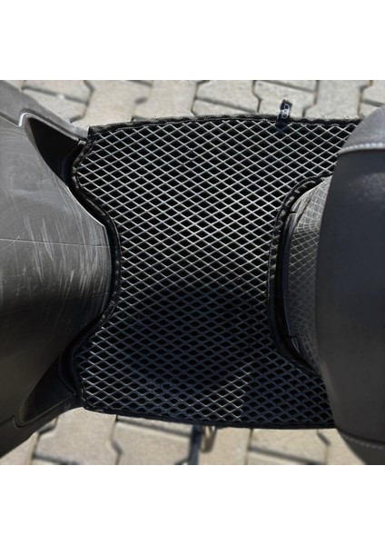 Yamaha Neos Motor 3D Havuzlu Paspas Siyah Neo's modelleri