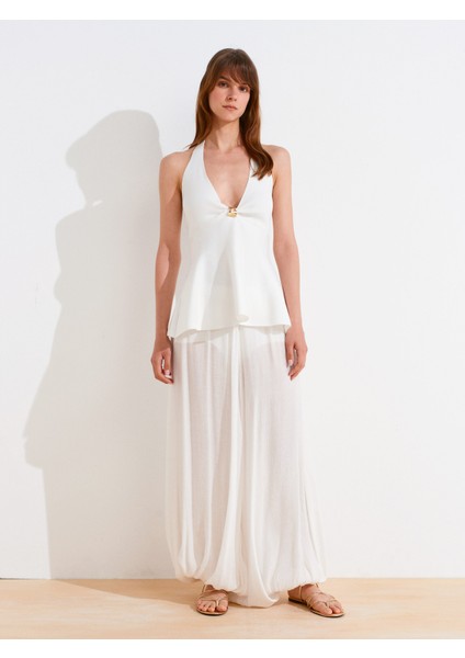 10787 Halter Yaka Metal Detaylı Peplum Triko Bluz-Beyaz modelleri