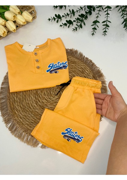Erkek Çocuk Takım Skaters Detaylı Şort-Tshirt Ikili Takım modelleri