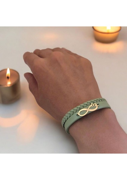 Gül İsmine Özel 14 Ayar Altın Plakalı Zeytin Yeşili Derili Sonsuzluk Motifli Bileklik-490İsim