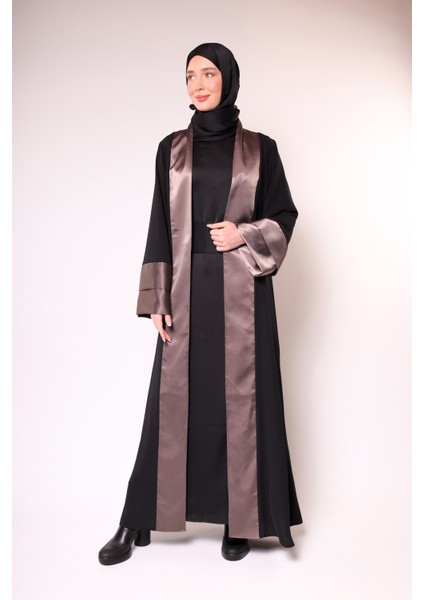 Siyah ve Kahve Saten & Ipek Detaylı Abaya-Binici Sınıf, Zarif ve Şık, Uzun Kollu, Özel Tasarım Abaya