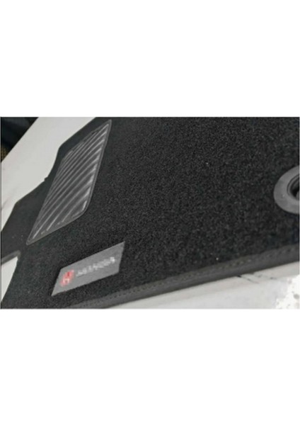 Honda City (2008-2013) Uyumlu Velur Kaymaz Anti-Slip Taban Klipsli Halı Paspas indirimleri