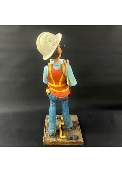 Süpervizor Mühendis Forchino Guillermo El Yapımı Biblo