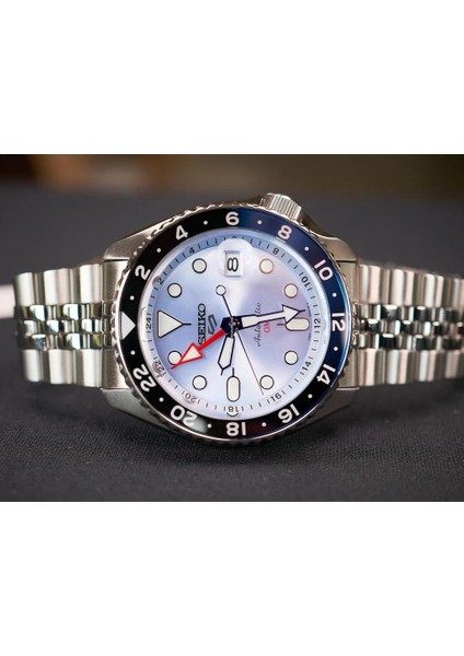 5 Sports Otomatik Gmt SSK029K Erkek Kol Saati SSK029K1 fiyatları