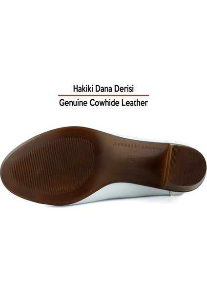 Sarah Beyaz Hakiki Dana Derisi Delik Detaylı Kalın Topuklu Günlük Klasik Ayakkabı