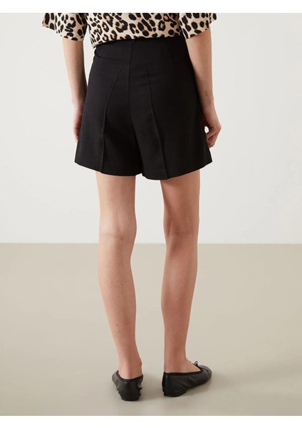 Lcw Vision Loose Fit Keten Karışımlı Kadın Şort (S5) fırsatları