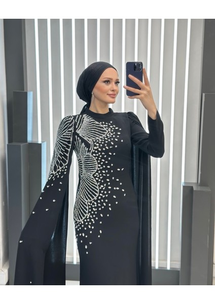 Suzana Kumaş Dört Mevsim Pelerin Detaylı Taşlı Uzun Tesettür Abiye Elbise fiyatları