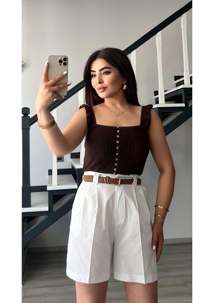 Acı Kahve Fırfırlı Düğmeli Bluz fırsatları