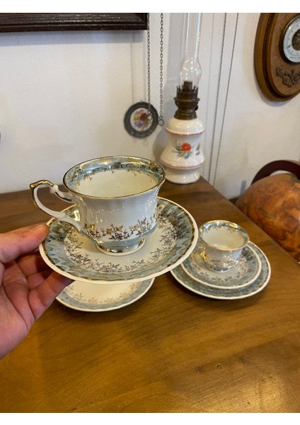 Antika Damgalı Çift Fincan fırsatları