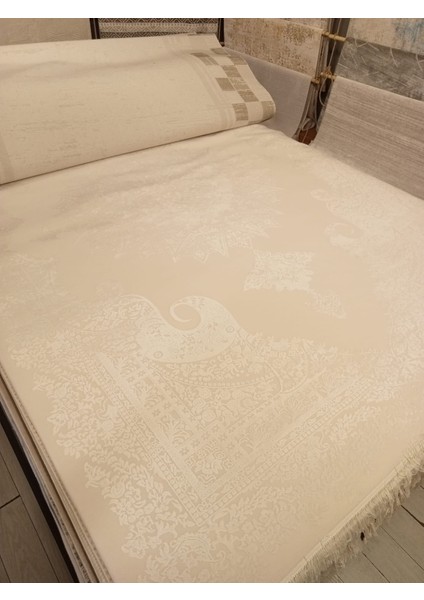 Emirhalı Deluxe fiyatları