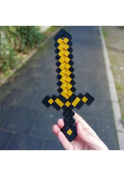 Minecraft Altınsarısı-Siyah Oyuncak Kılıç Figürü
