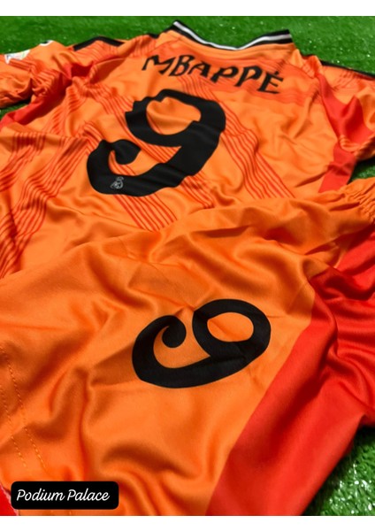 Kylian Mbappe R.e.a.l M.a.d.r.i.d 2024/25 Yeni Sezon Iç Saha Çocuk Forması 4'lü SET(TURUNCU)ZYN26