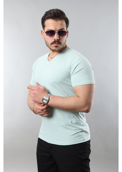 Erkek %100 Pamuk Slim Fit Dar Kesim V Yaka Basic Tişört modelleri