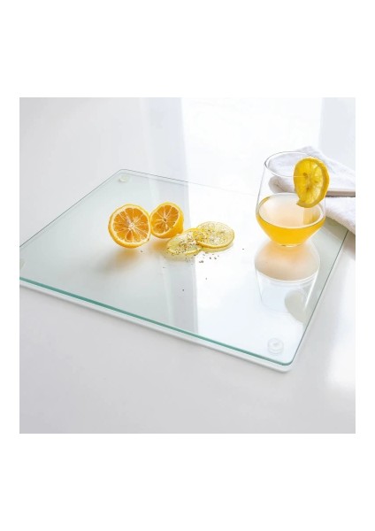 Cam Kesme Tahtası: Mutfak ve Sofralarınıza Zarif Bir Dokunuş 194