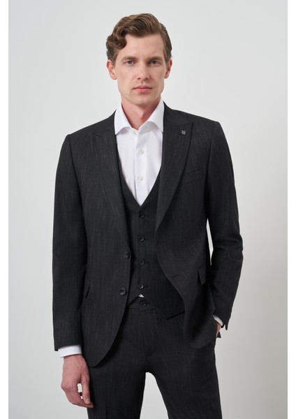 Erkek Siyah Trend Yelekli Slim Fit Sivri Yaka Takım Elbise